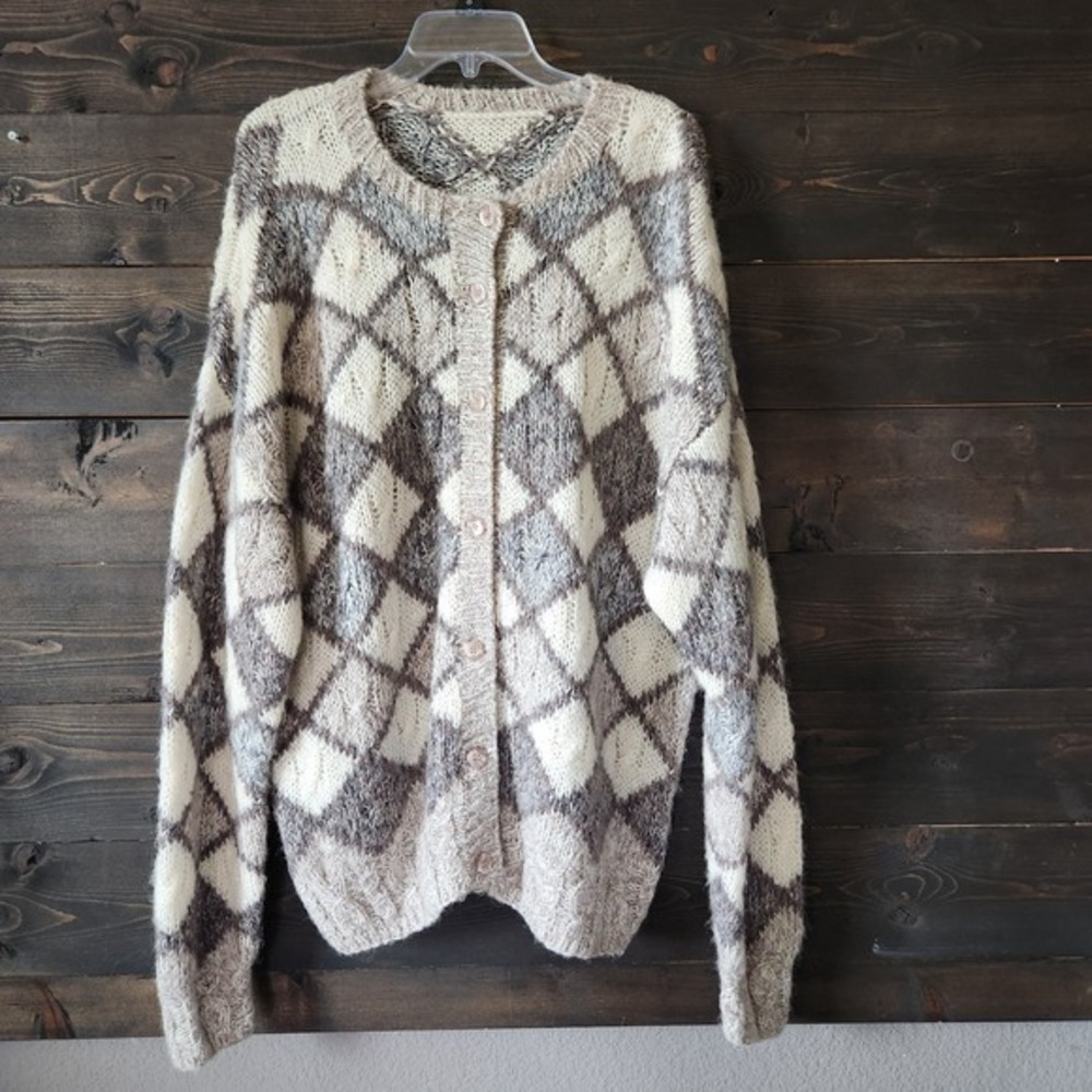 Vintage Grandpa Cardigan Unisex Size XL? XXL? Geometric Plaid Fuzzy Beige Gray